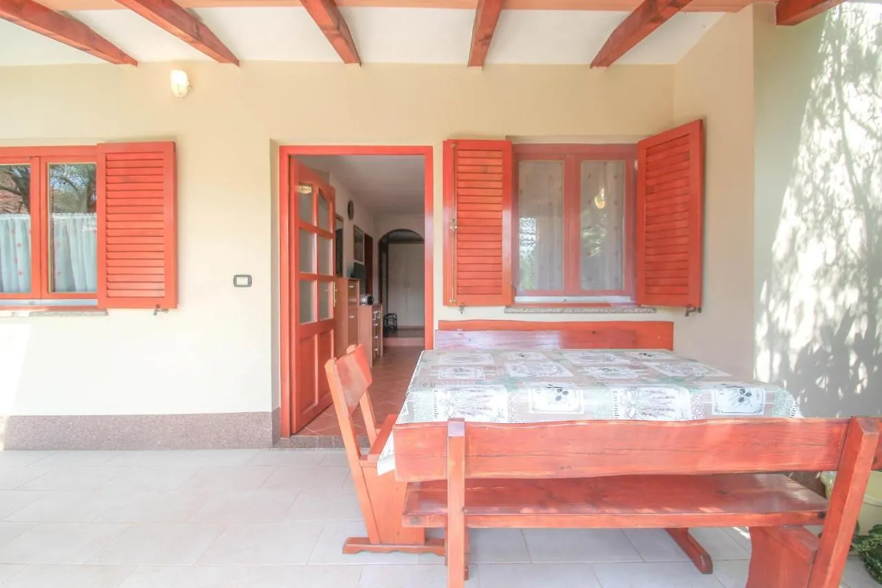 Timea A4 Apartment Zambratija